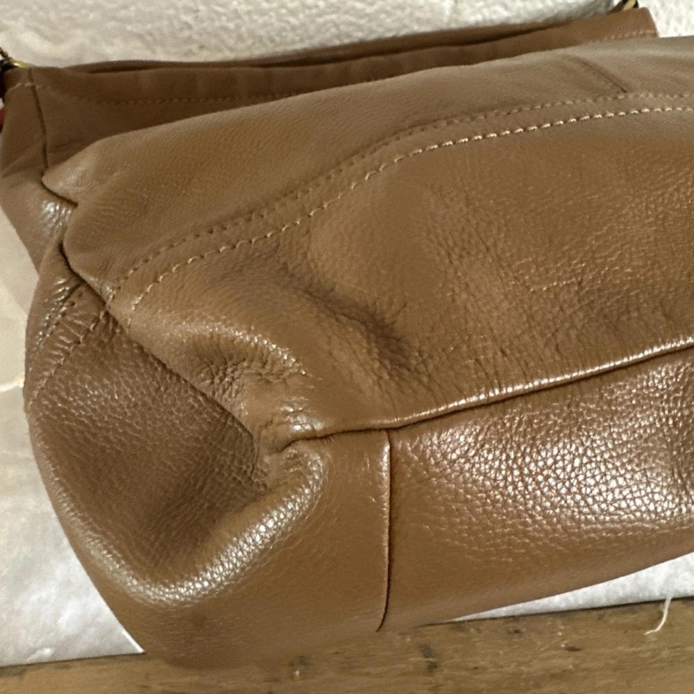 Coach Tan Leather Hobo Bag f23293 - Picture 11 of 11